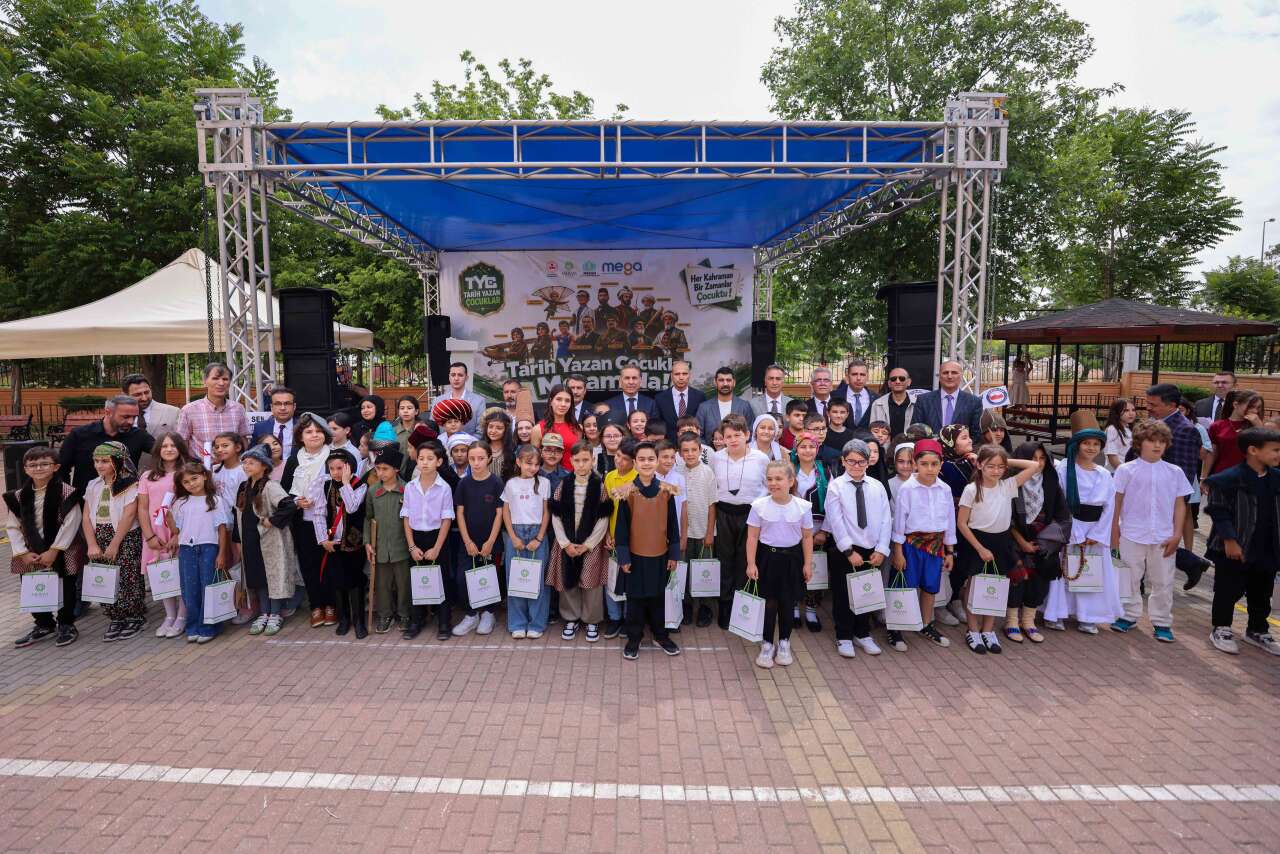 77 büyük isim, Konya Meram’da minik öğrencilerin kalemiyle hayat buldu 1
